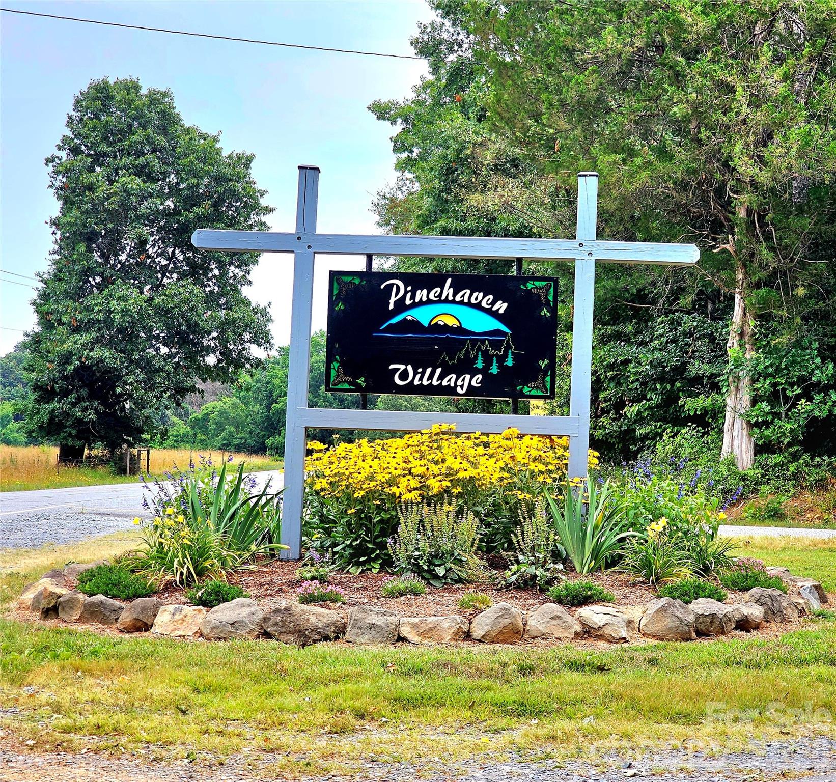 3526 Pinehaven Drive — New London