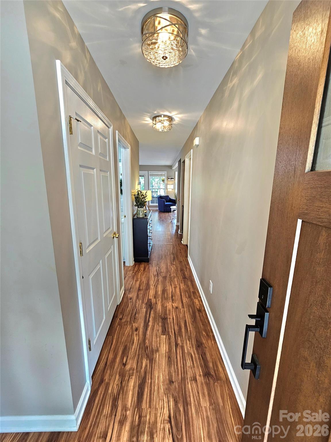 3526 Pinehaven Drive — New London