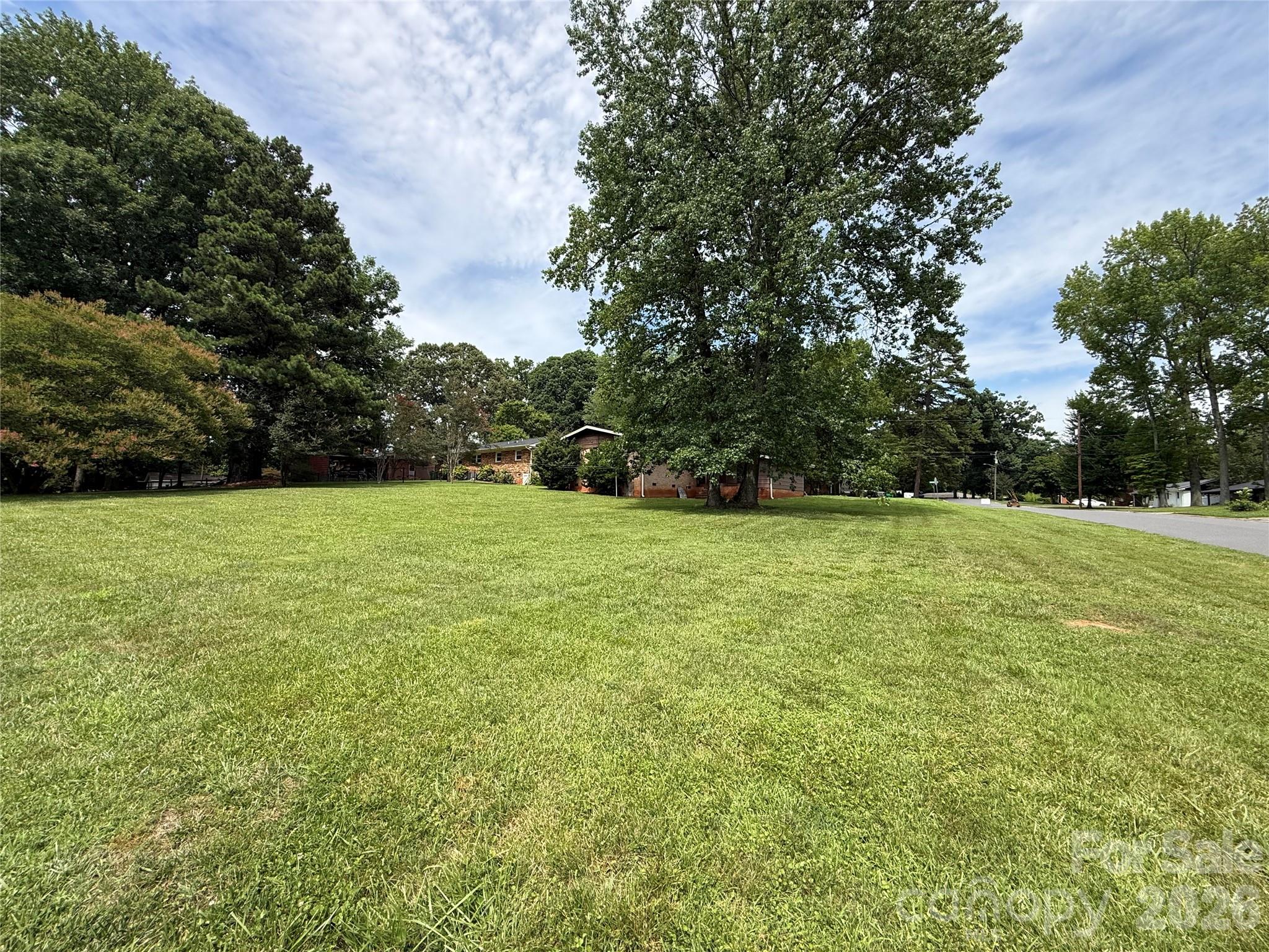 3930 Fircrest Drive — Charlotte