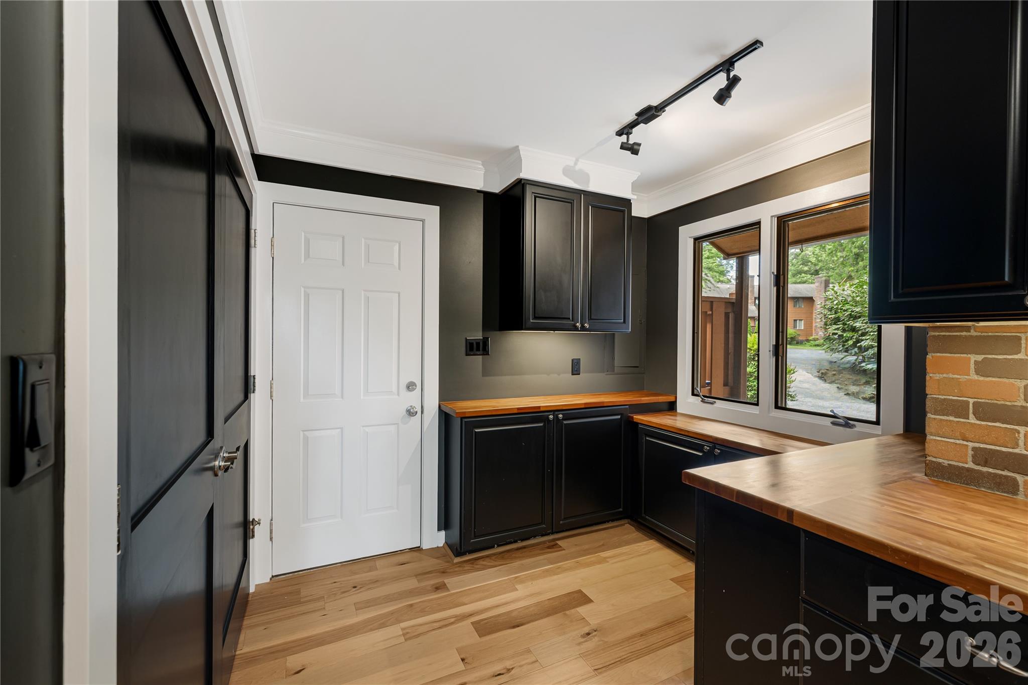 21 Village Drive — Asheville