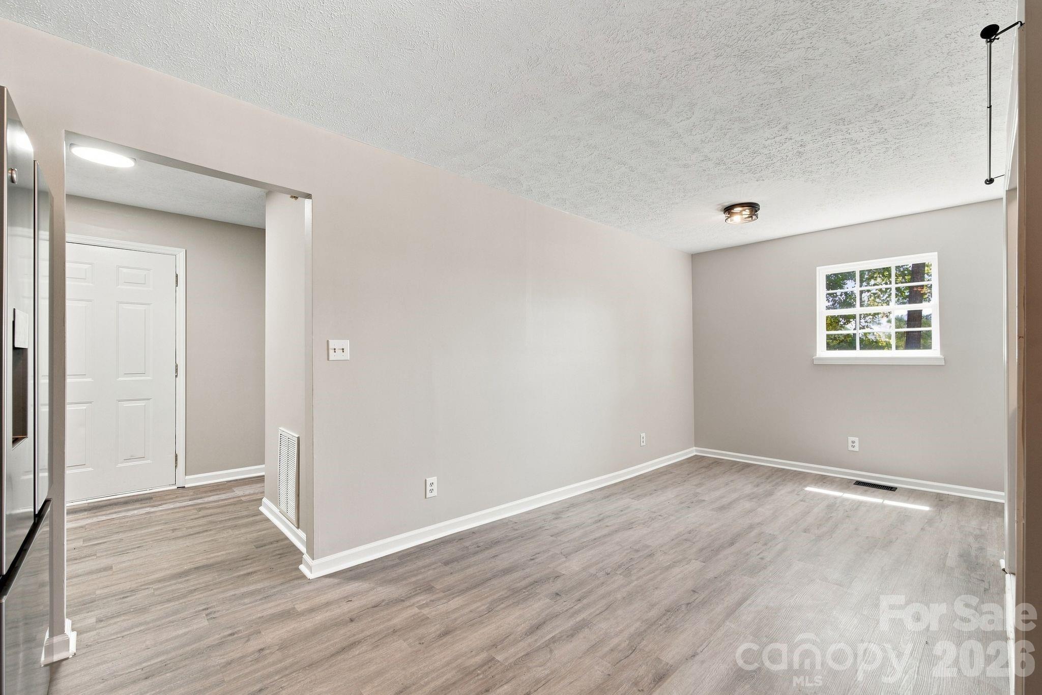 4709 Charlotte Highway — Lancaster