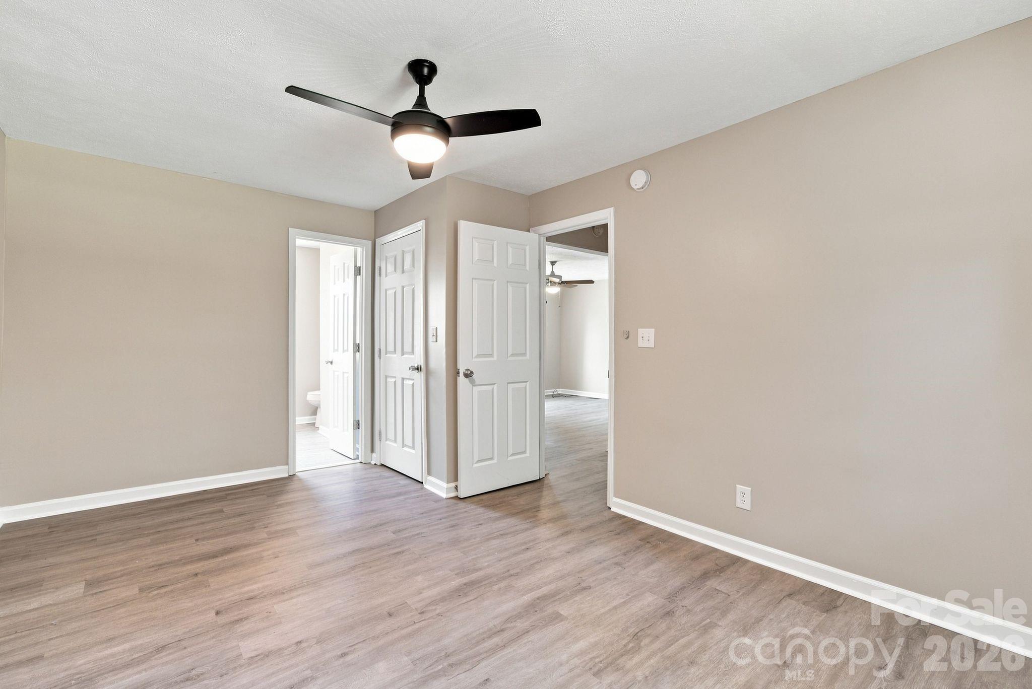 4709 Charlotte Highway — Lancaster