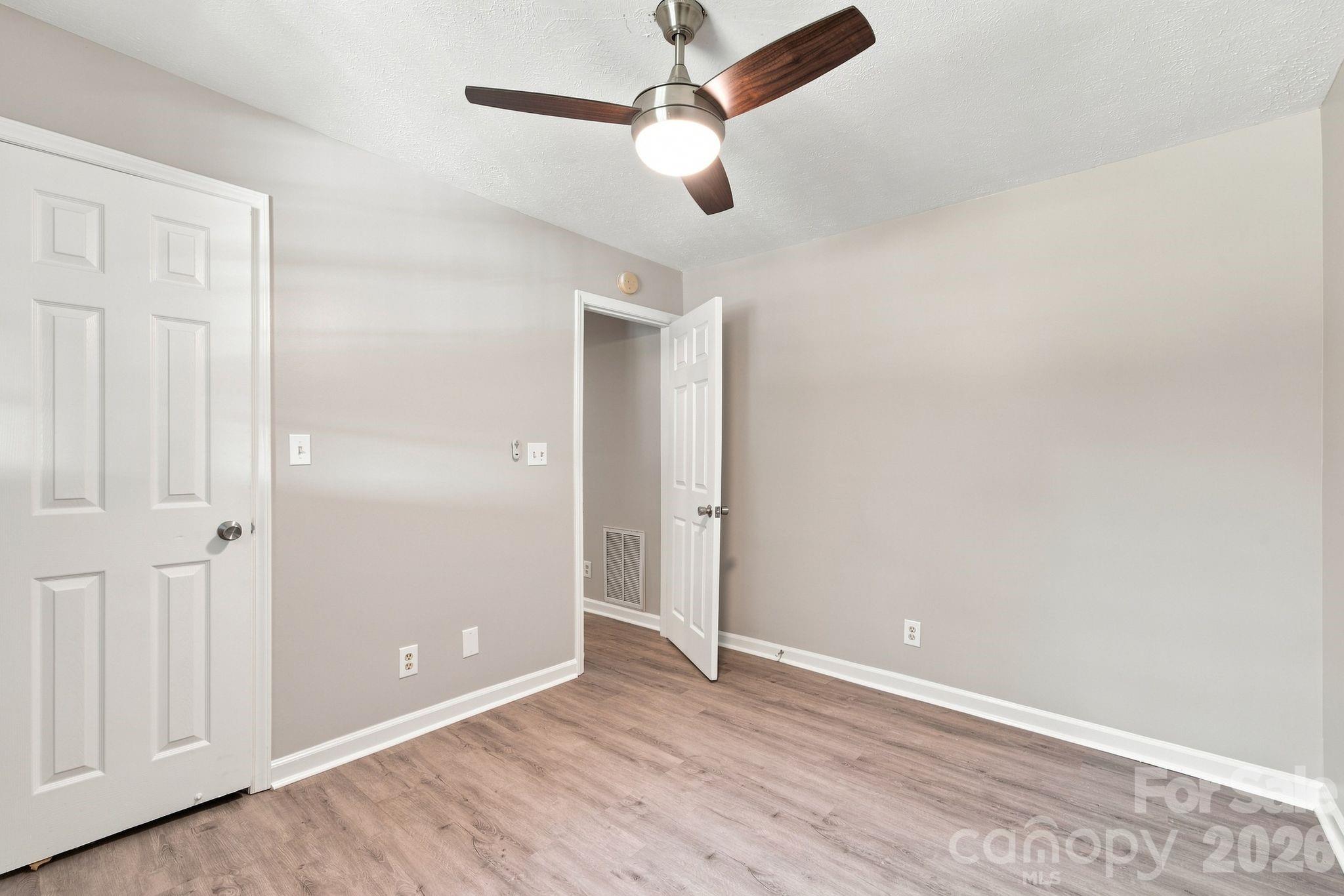 4709 Charlotte Highway — Lancaster