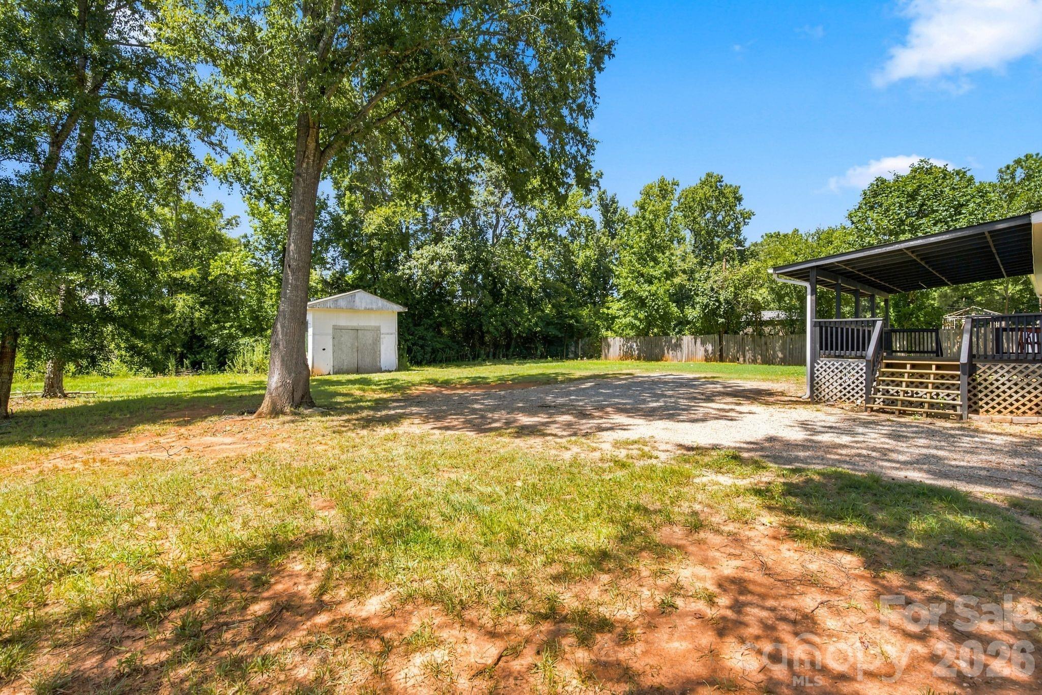 4709 Charlotte Highway — Lancaster
