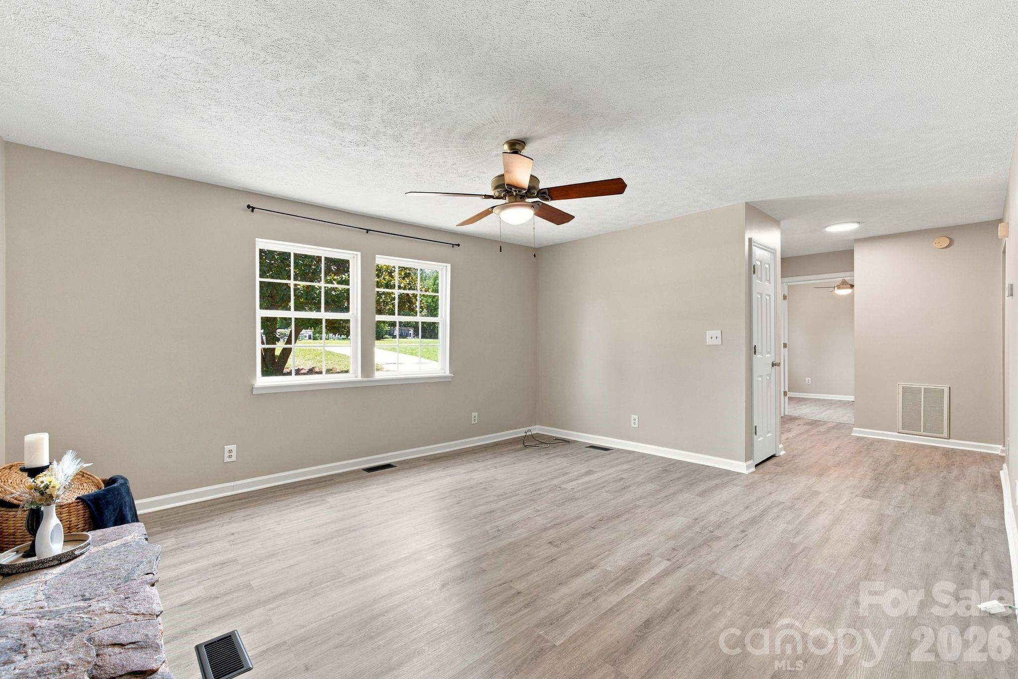 4709 Charlotte Highway — Lancaster
