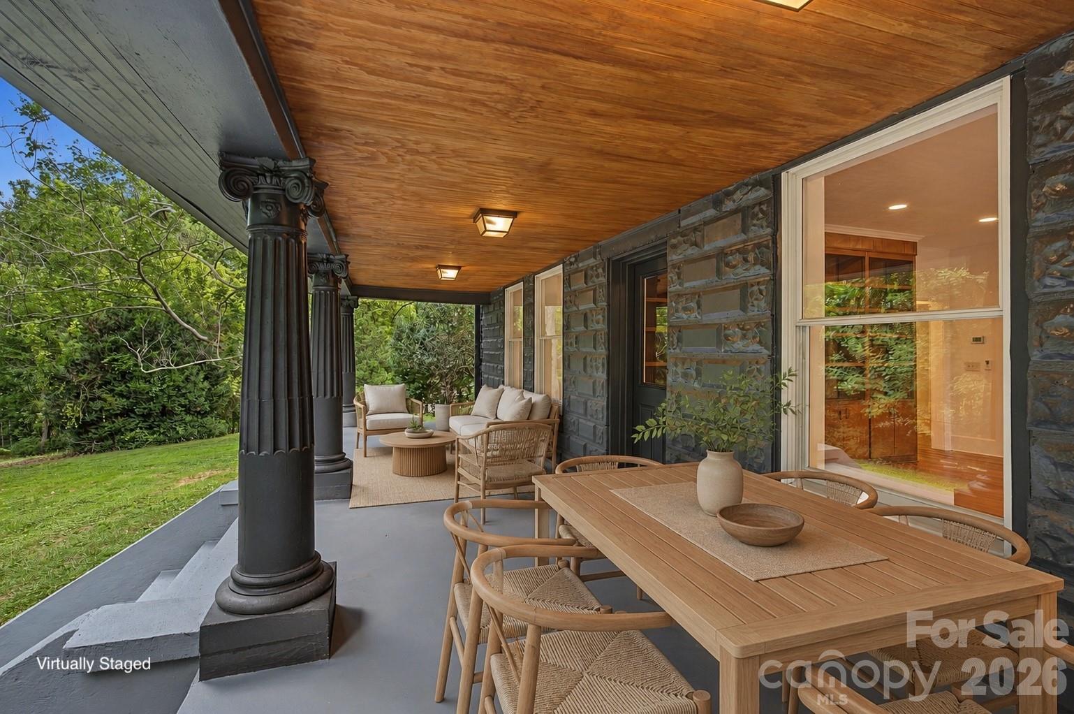 385 Chunns Cove Road — Asheville