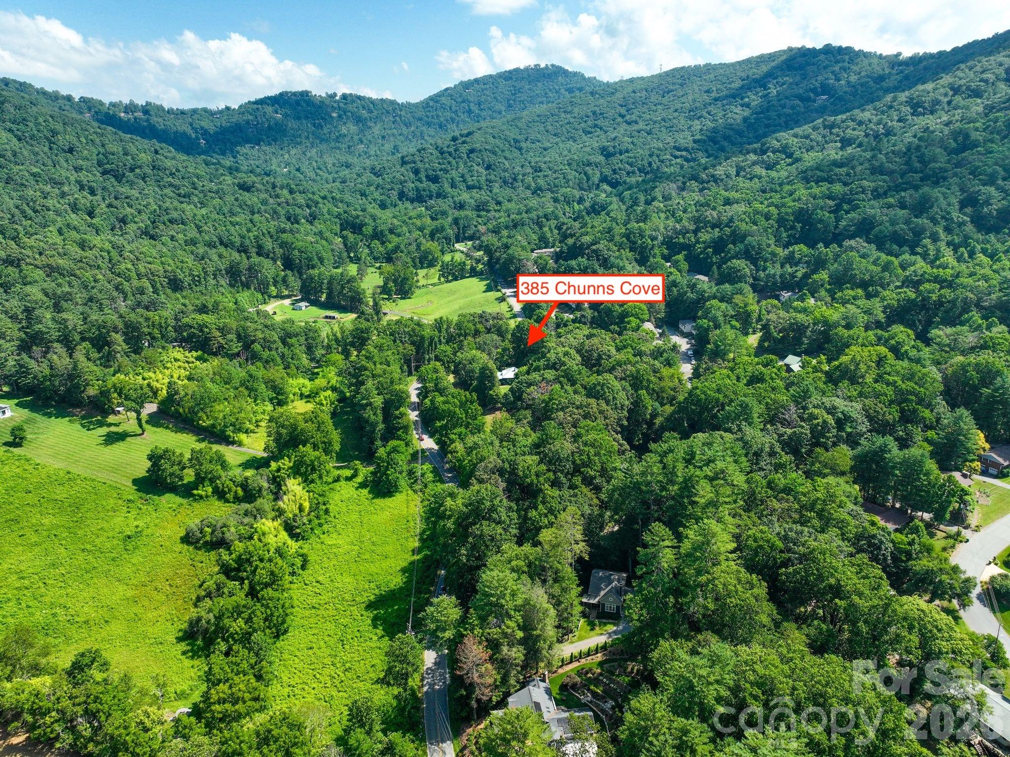 385 Chunns Cove Road — Asheville