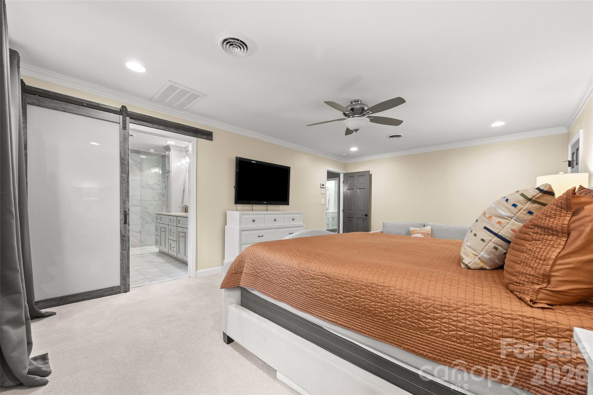 7940 Sunnyvale Lane — Charlotte