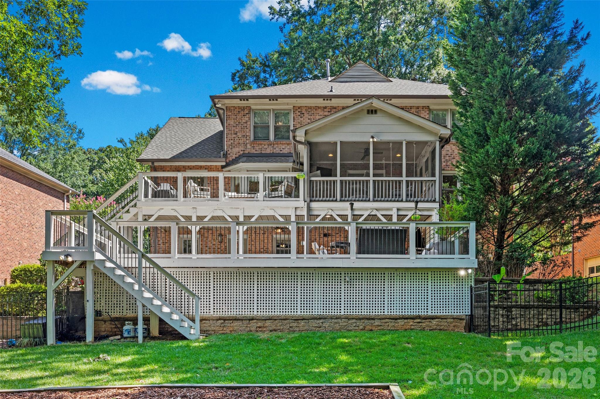 7940 Sunnyvale Lane — Charlotte