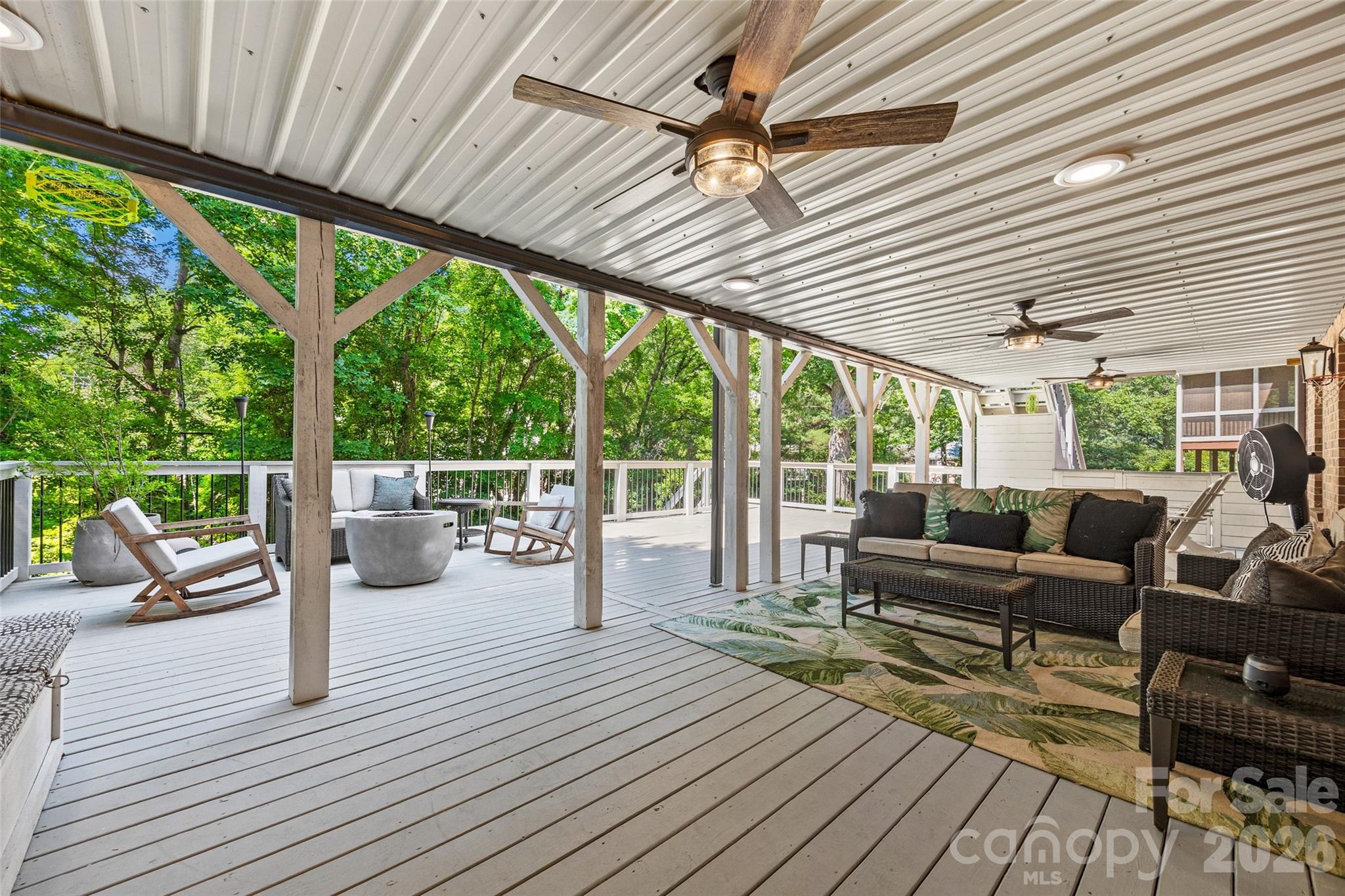 7940 Sunnyvale Lane — Charlotte