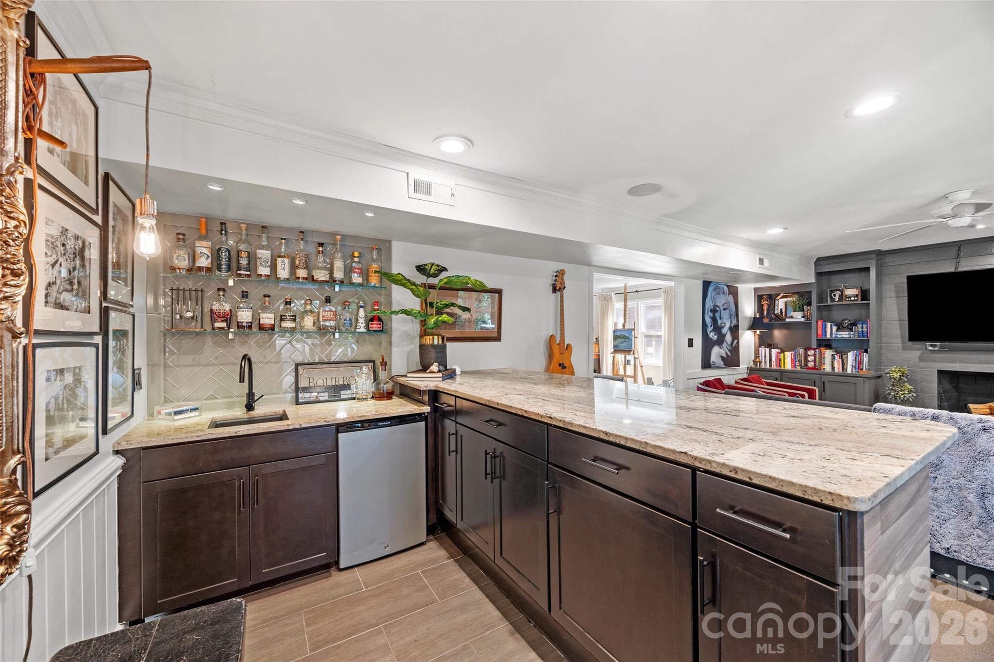 7940 Sunnyvale Lane — Charlotte