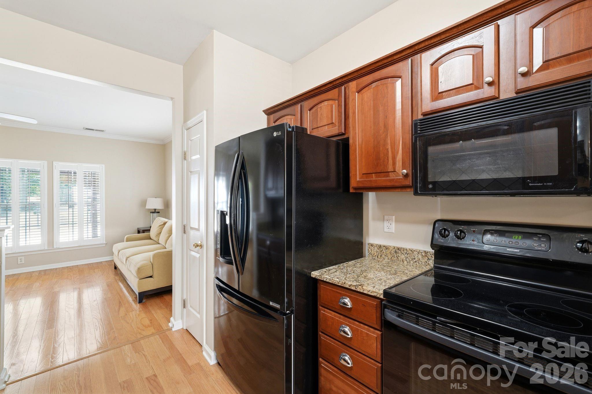 12524 Eudora Lane — Charlotte