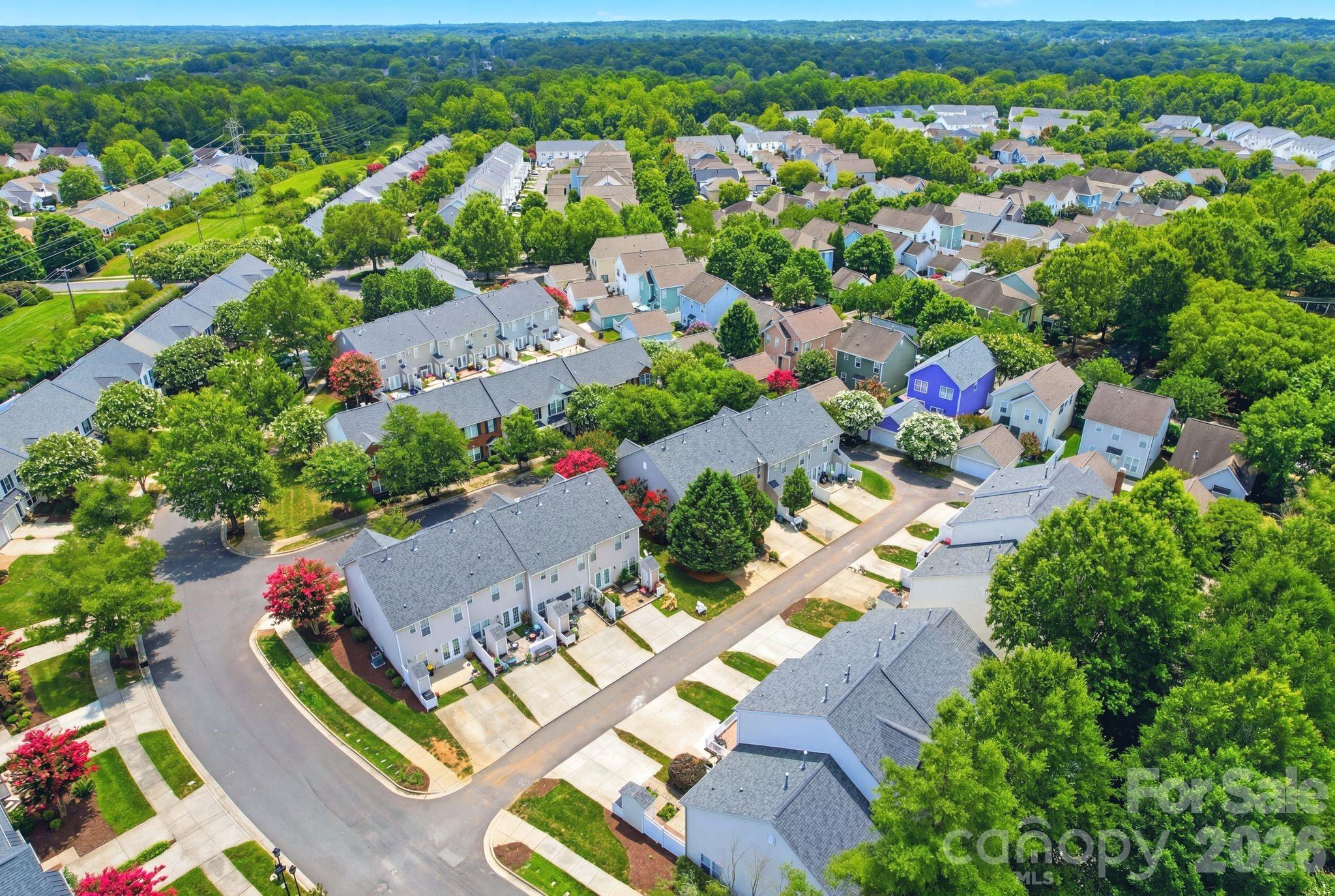 12524 Eudora Lane — Charlotte