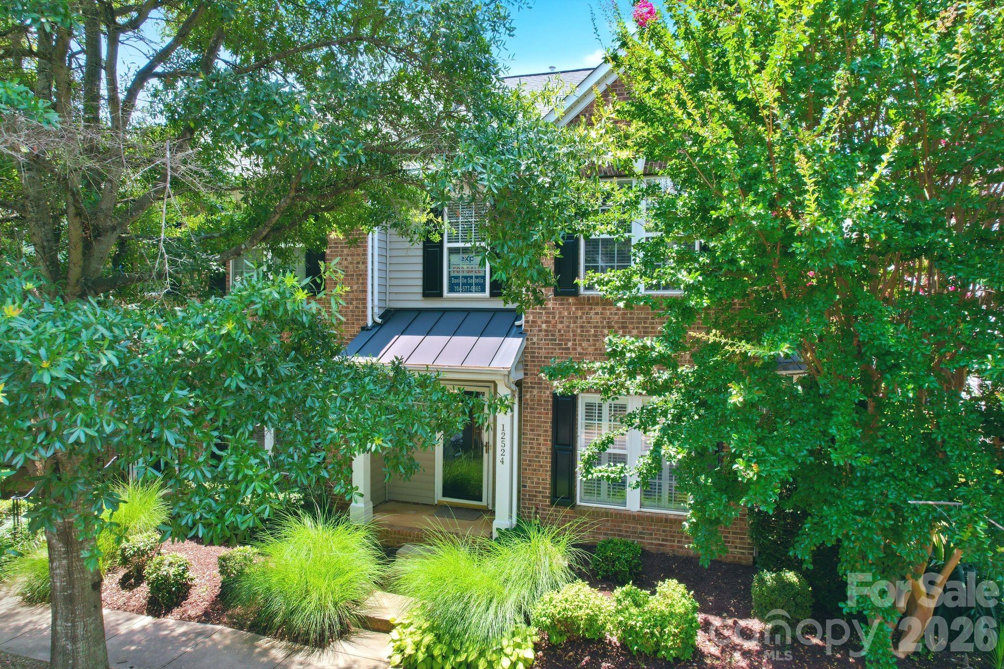 12524 Eudora Lane — Charlotte