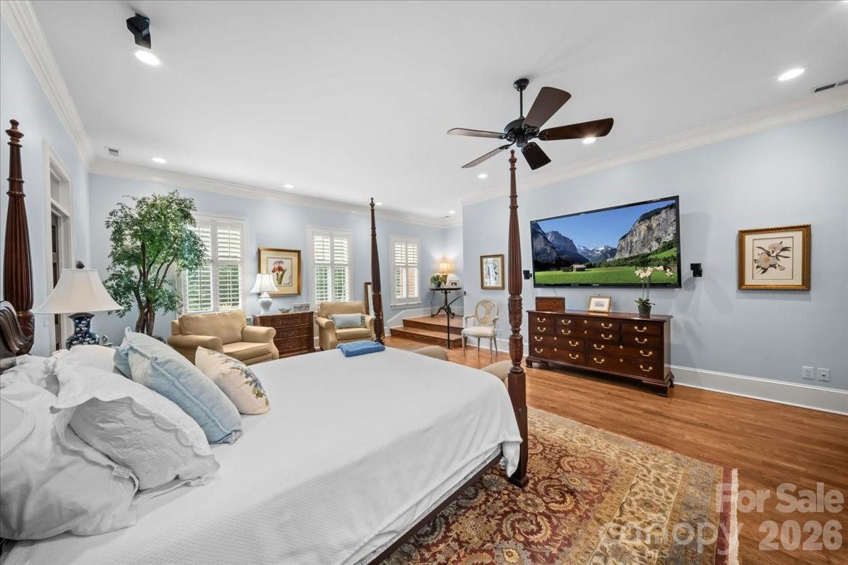 101 River Ridge Drive — Morganton