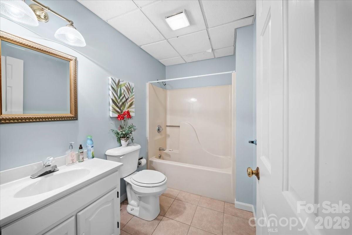 101 River Ridge Drive — Morganton