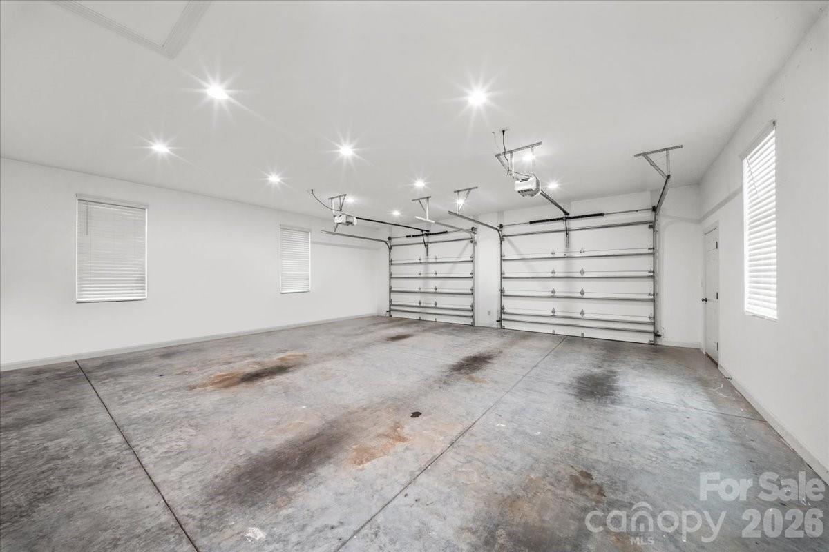 101 River Ridge Drive — Morganton