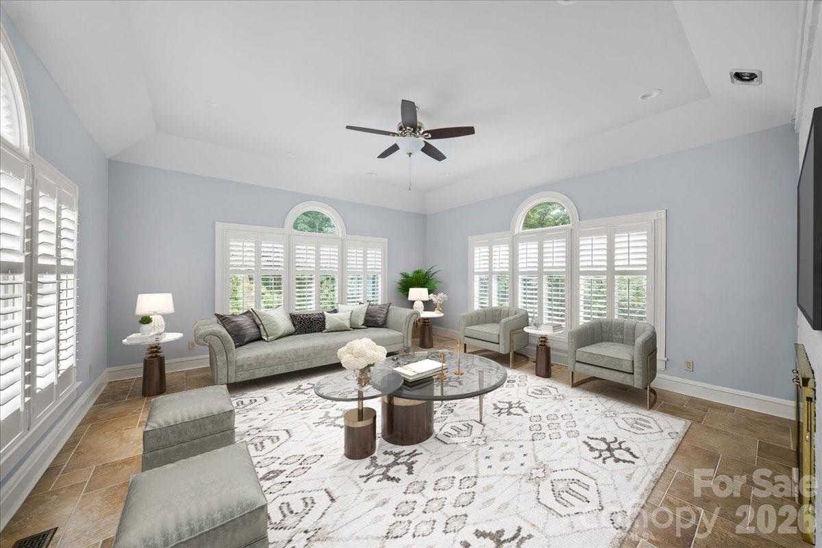 101 River Ridge Drive — Morganton