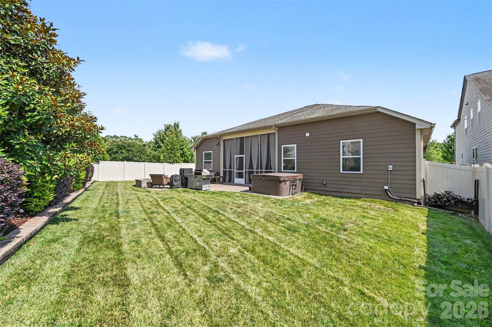 10113 Blackstone Drive — Huntersville
