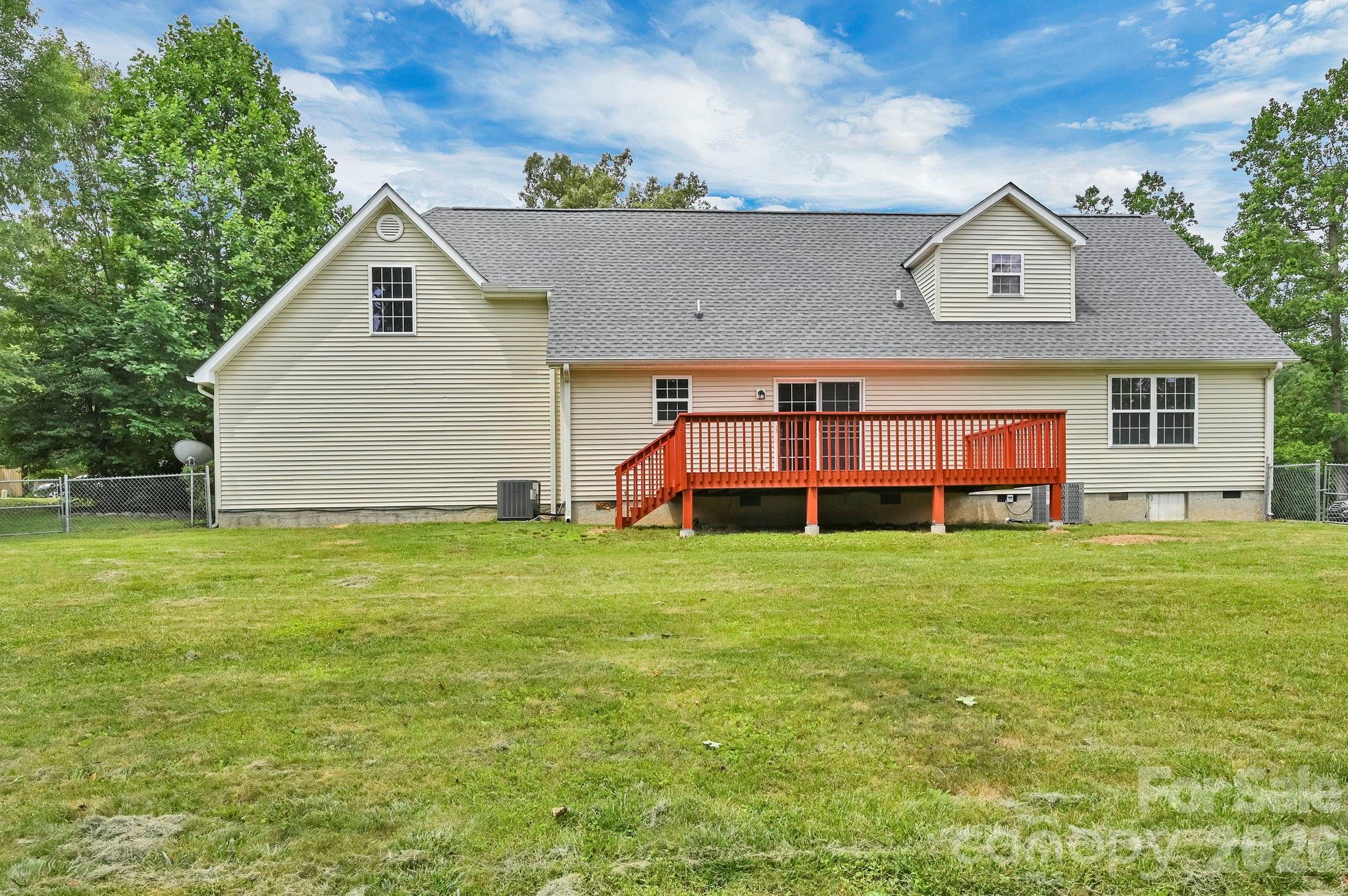 51 Jericho Ridge Road — Fletcher