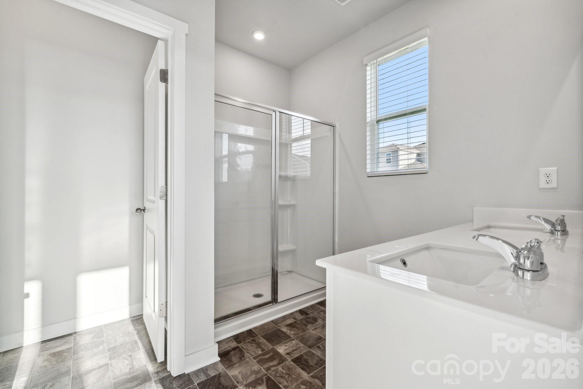 3123 29th Avenue NE — Hickory