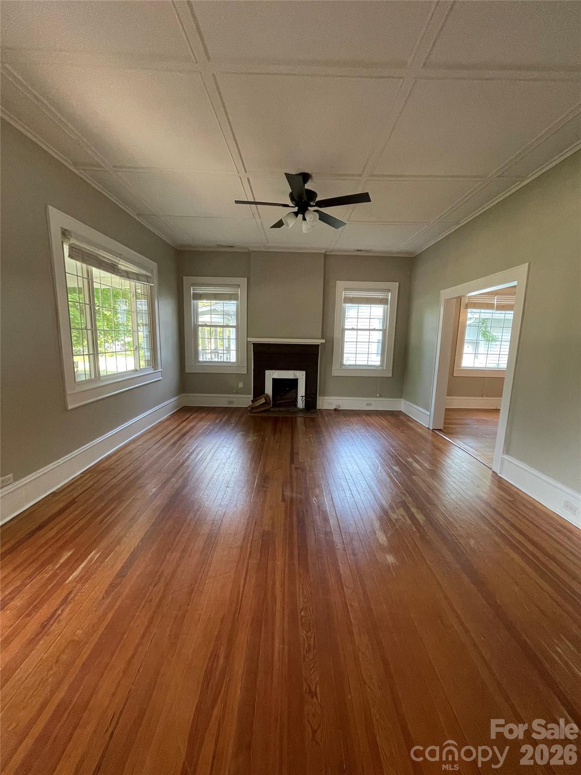 202 Marion Street — Clover