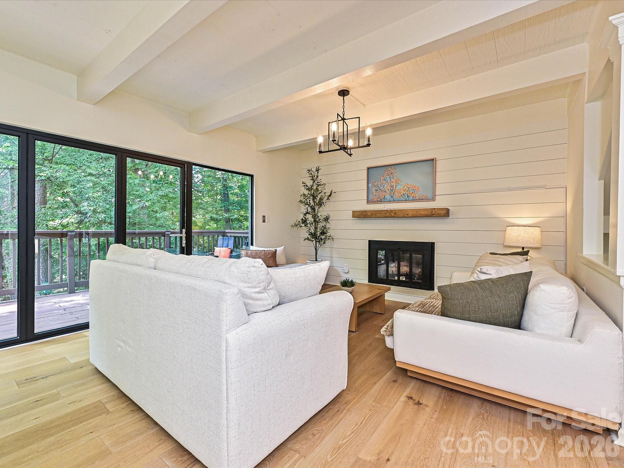 4737 Rounding Run Road — Charlotte