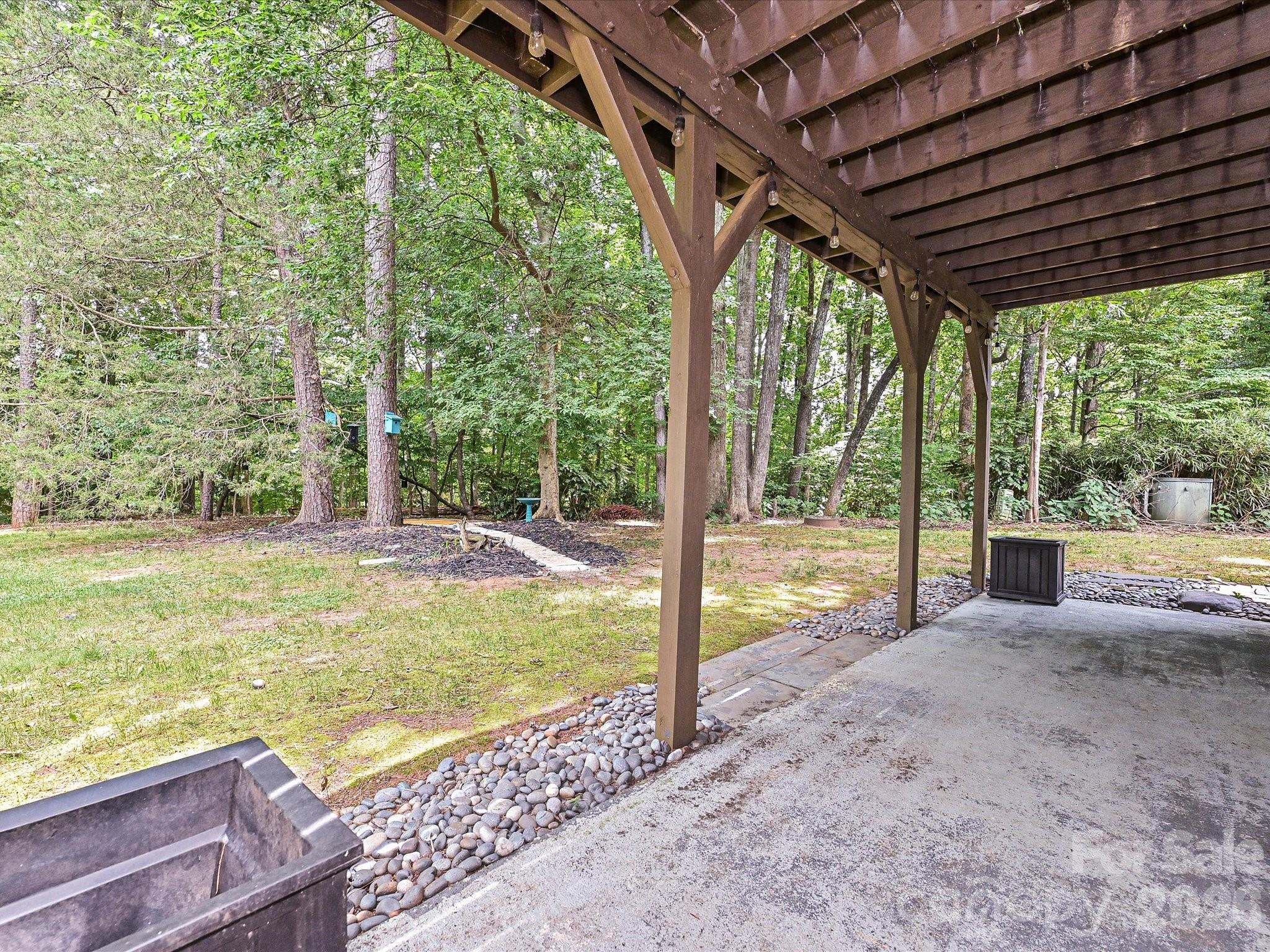 4737 Rounding Run Road — Charlotte