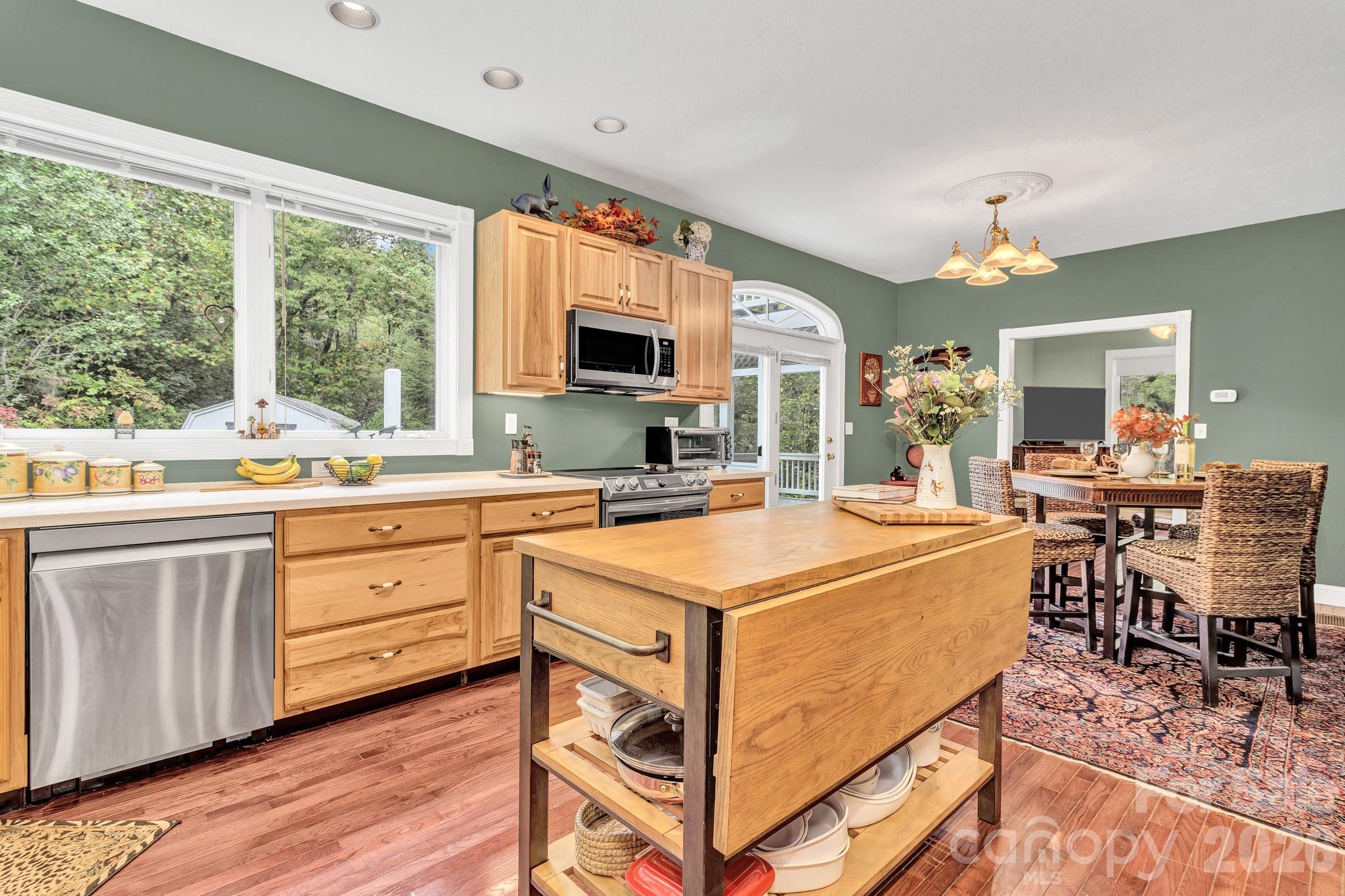 39 Lambert Lane — Black Mountain