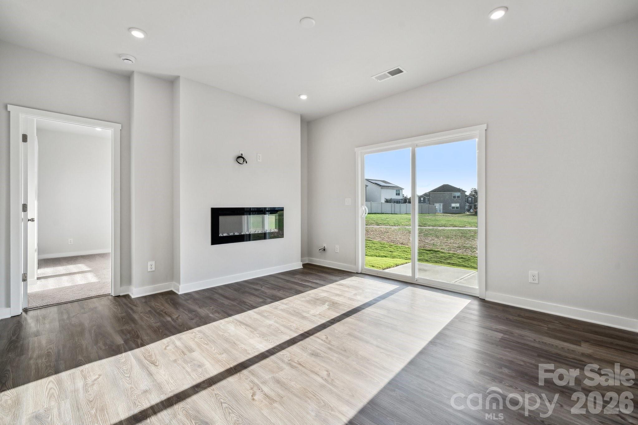 3119 29th Avenue NE — Hickory