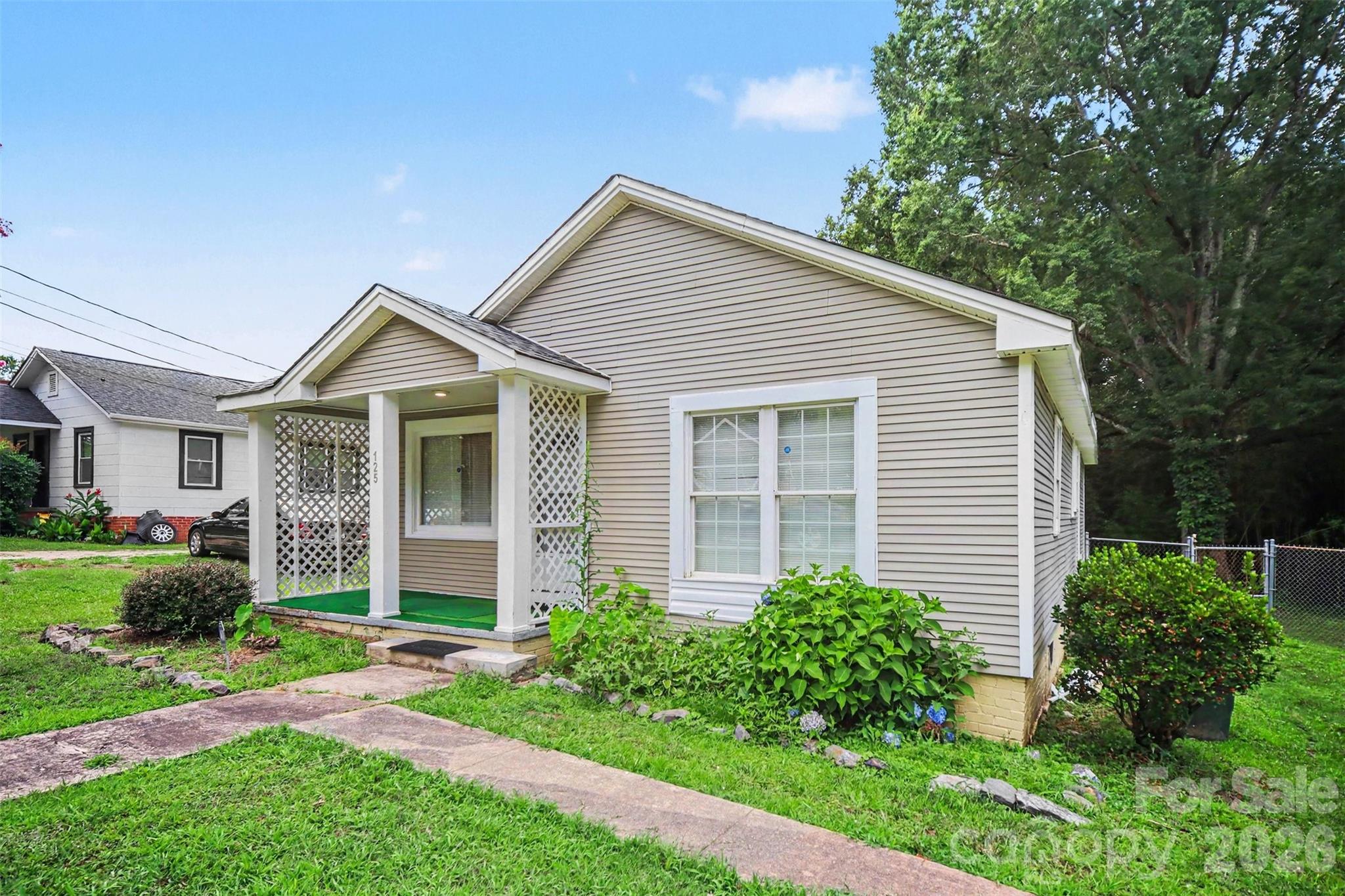 125 Proctor Street — Gastonia