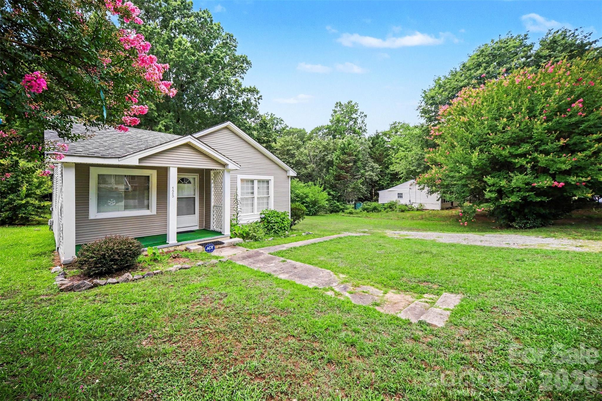 125 Proctor Street — Gastonia