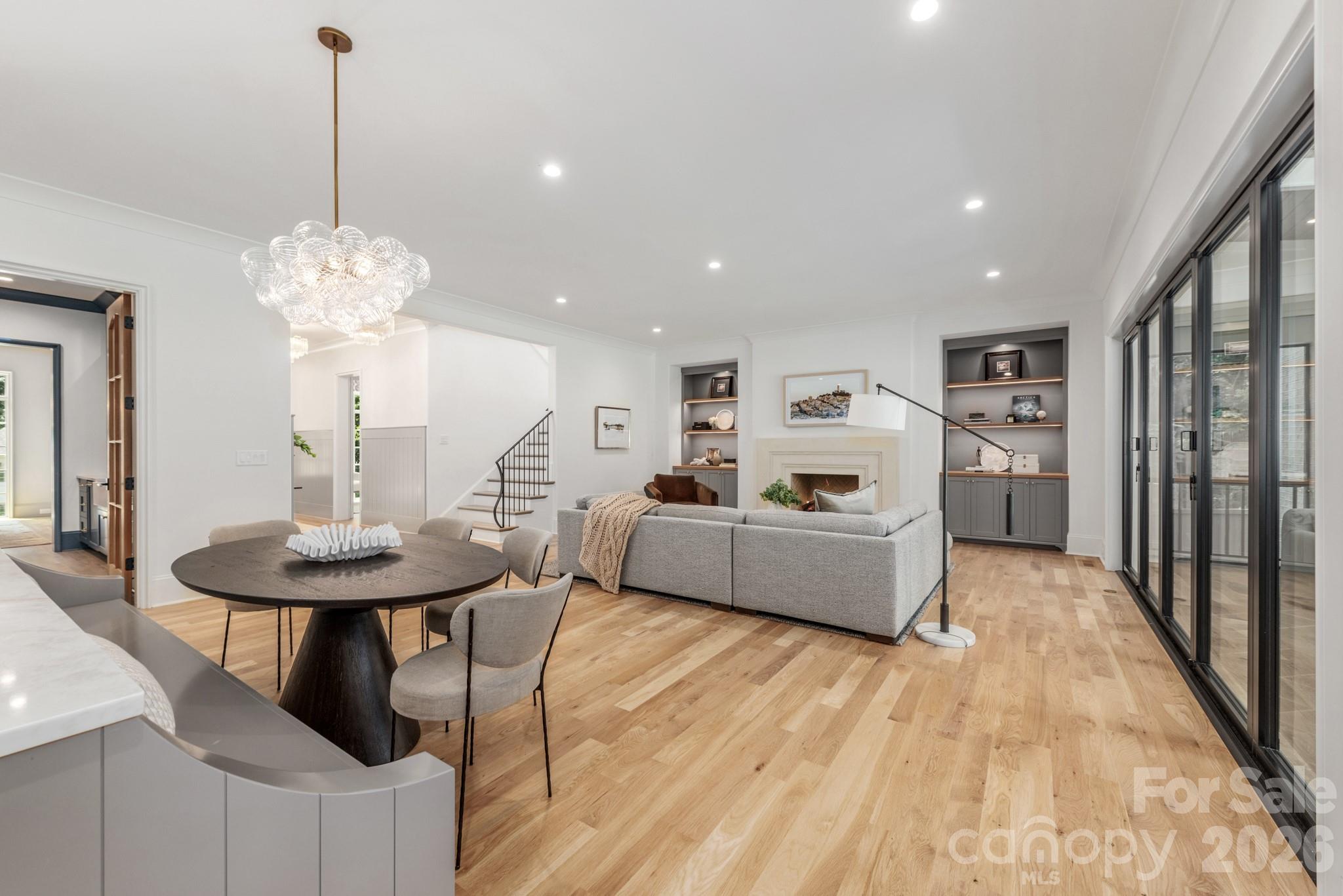 221 Hargett Court — Charlotte