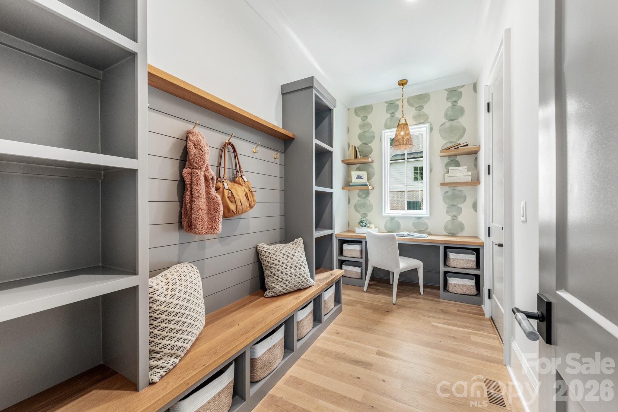 221 Hargett Court — Charlotte