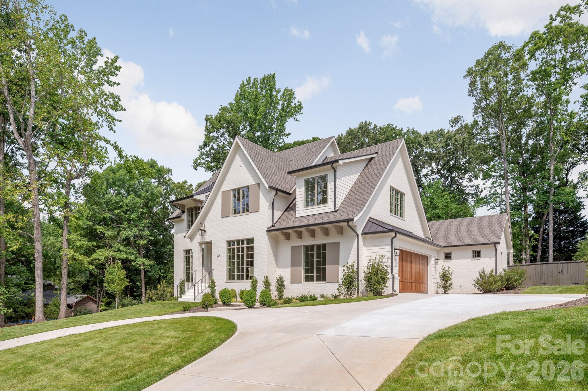 221 Hargett Court — Charlotte