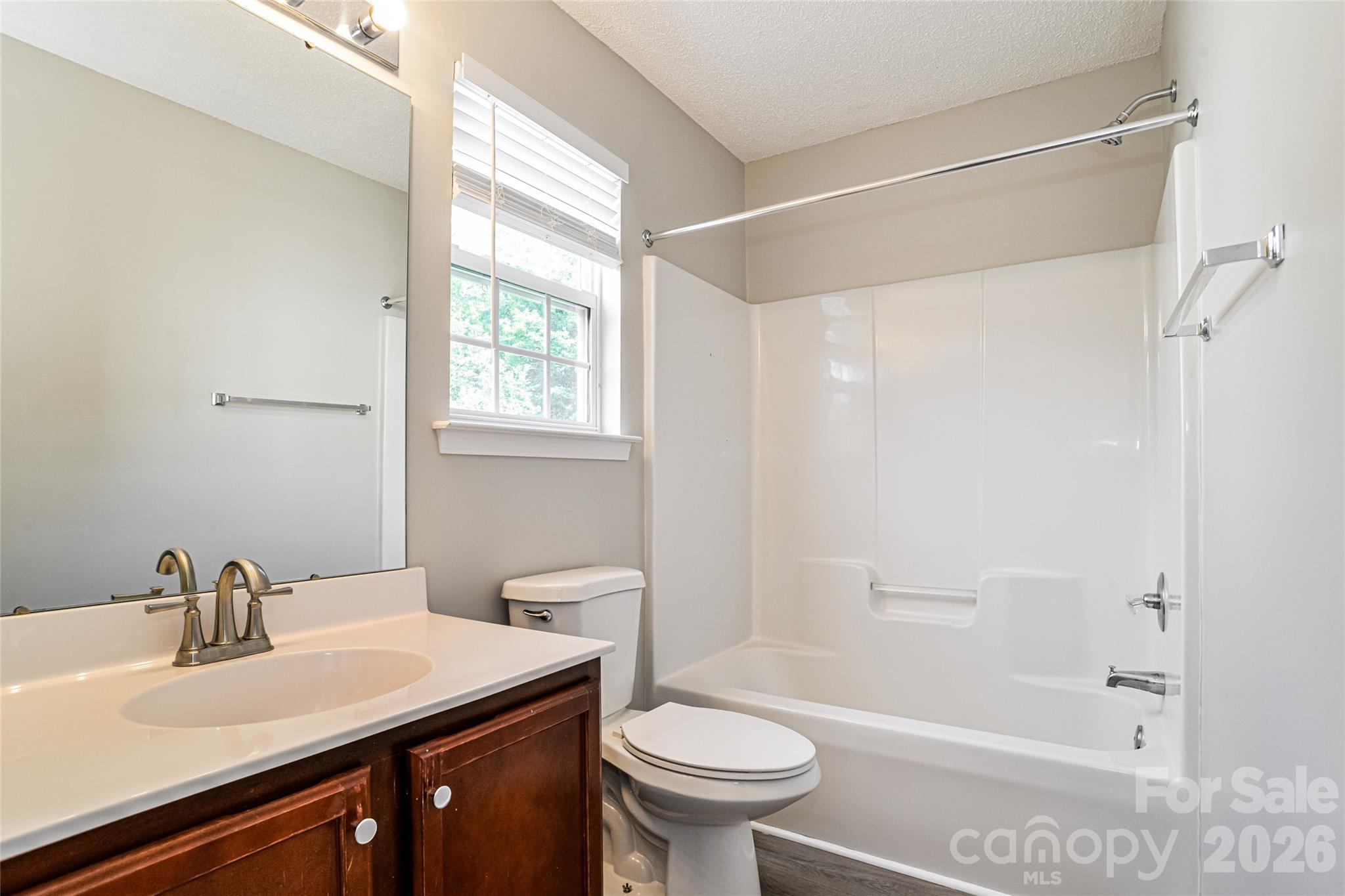 12125 Winghurst Drive — Pineville