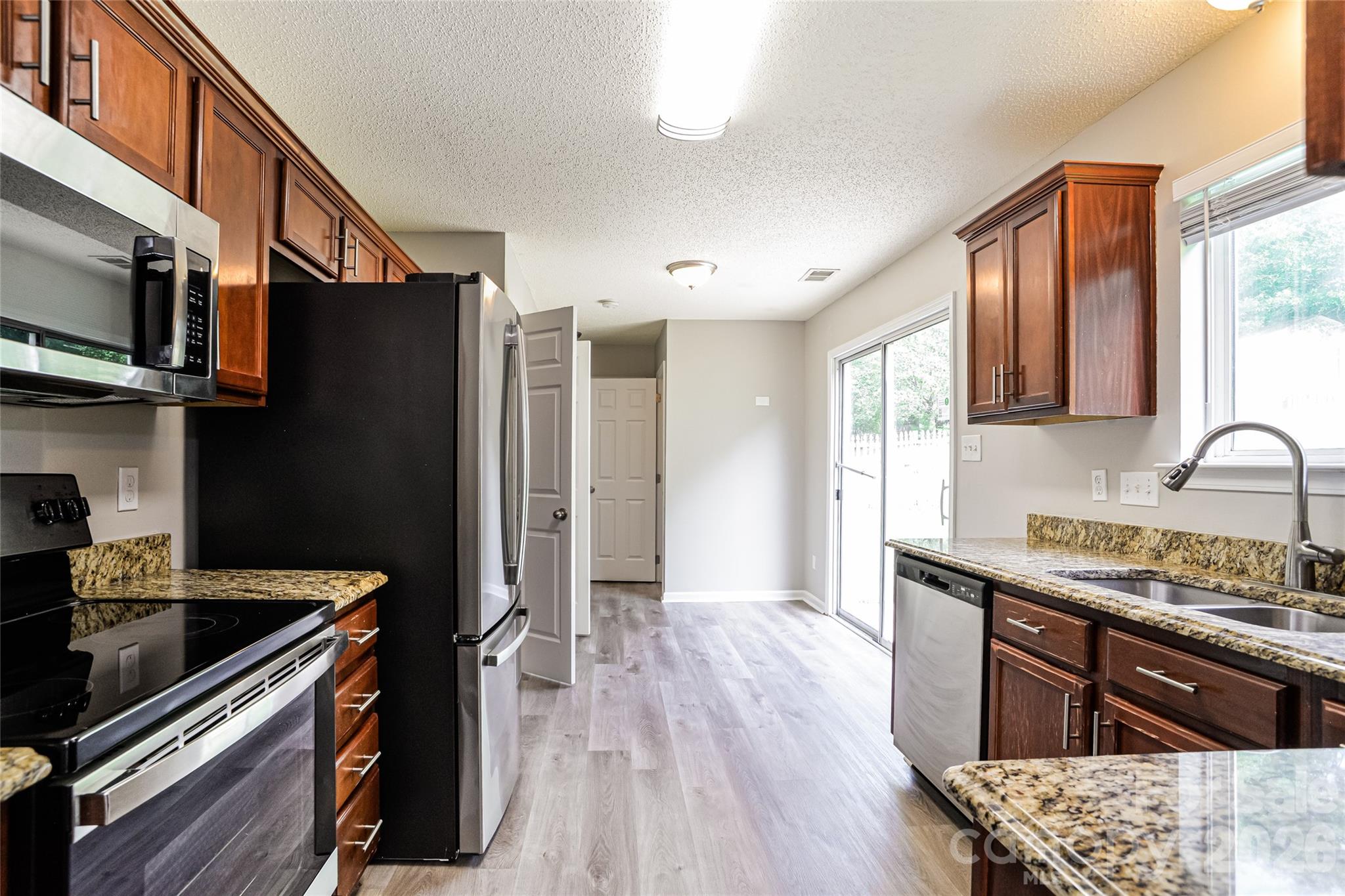 12125 Winghurst Drive — Pineville