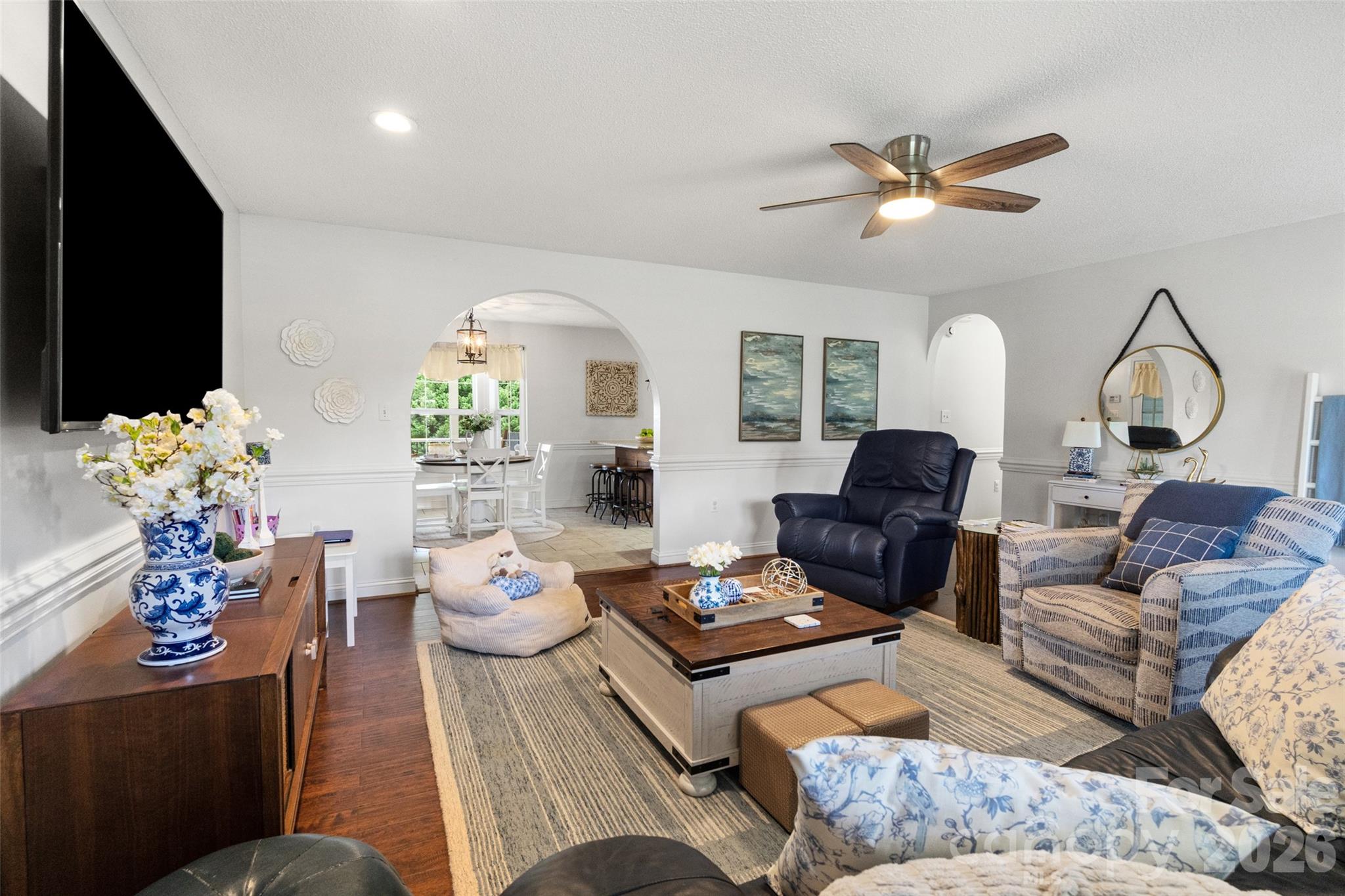 5851 Flat Creek Road — Lancaster