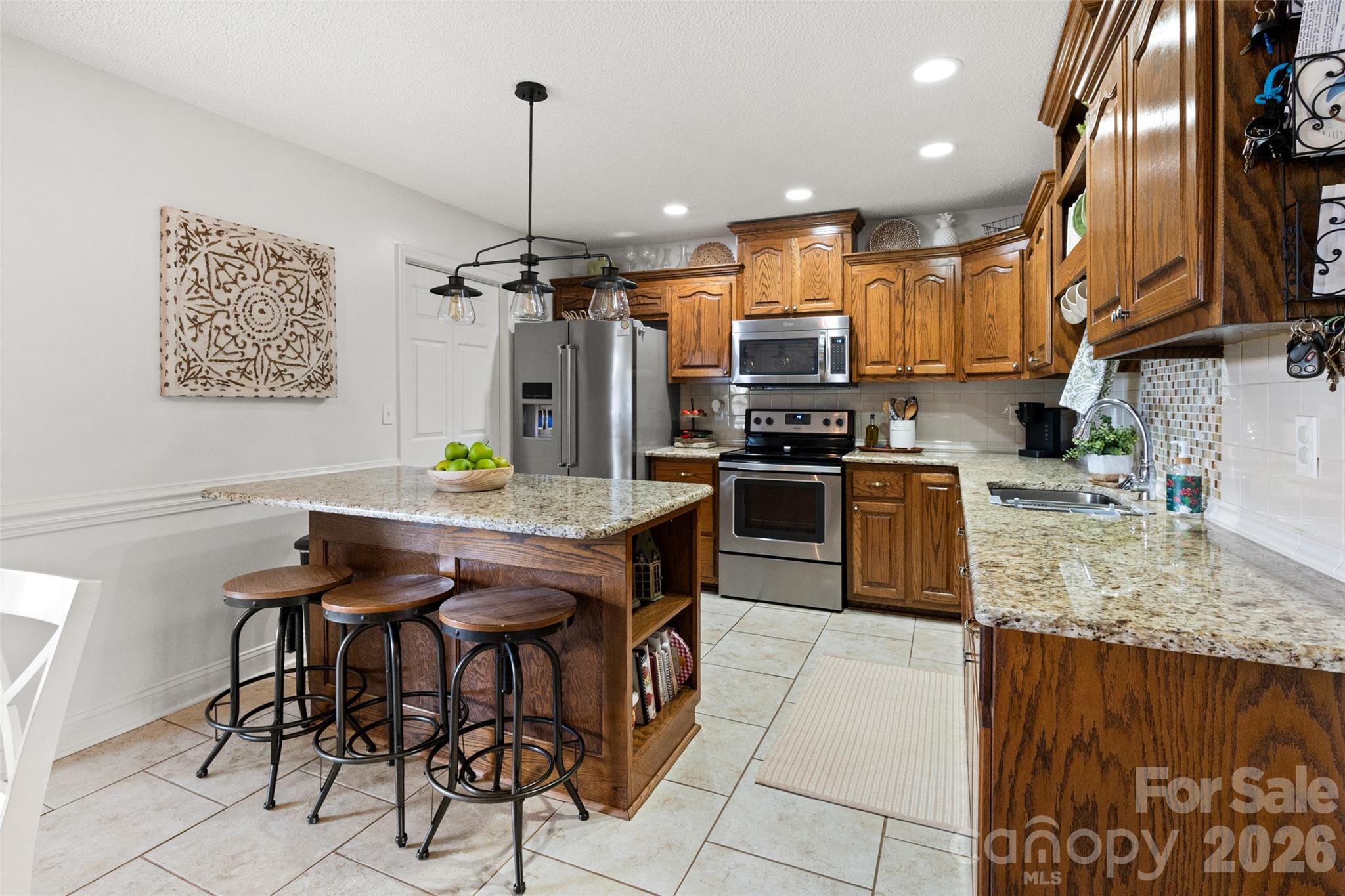 5851 Flat Creek Road — Lancaster