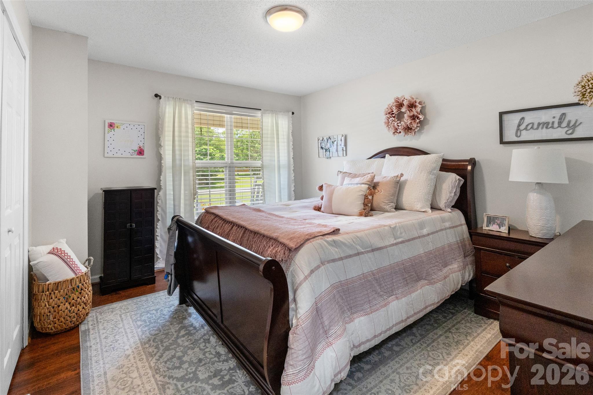 5851 Flat Creek Road — Lancaster