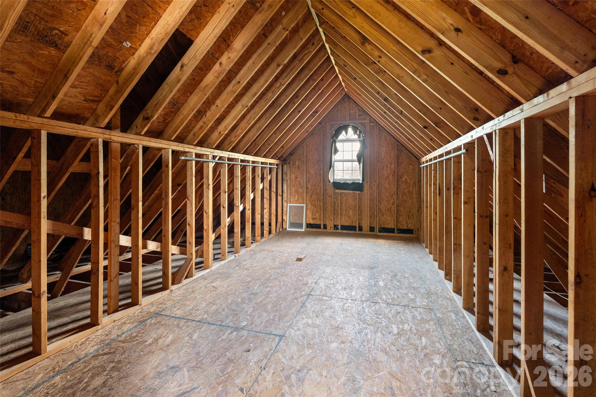 5851 Flat Creek Road — Lancaster