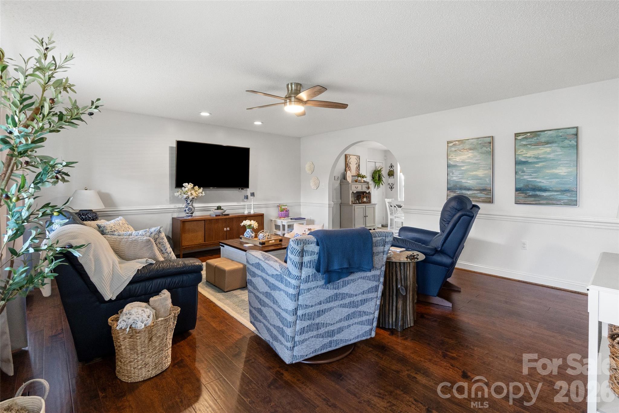 5851 Flat Creek Road — Lancaster