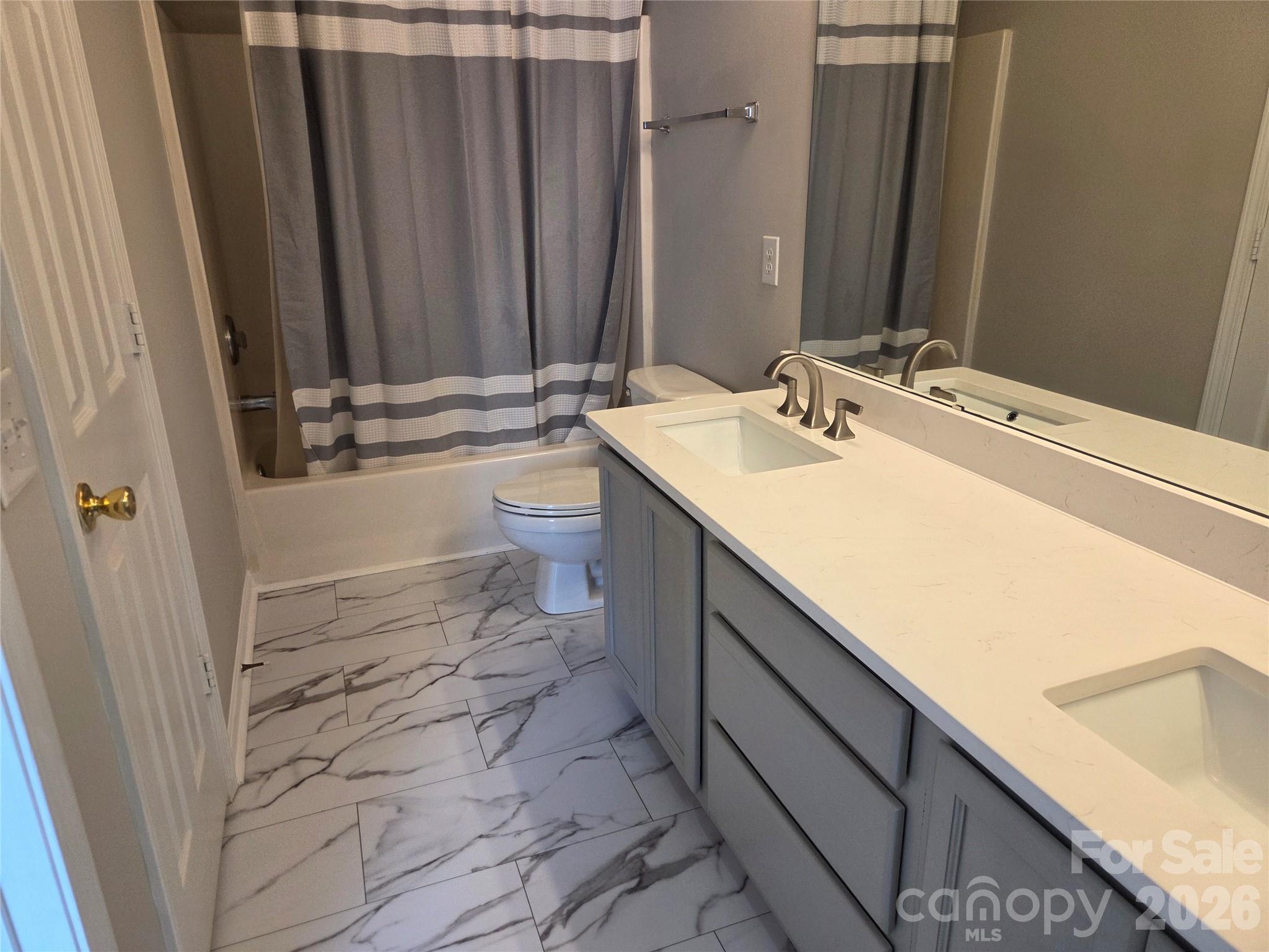 10115 Forest Landing Drive — Charlotte