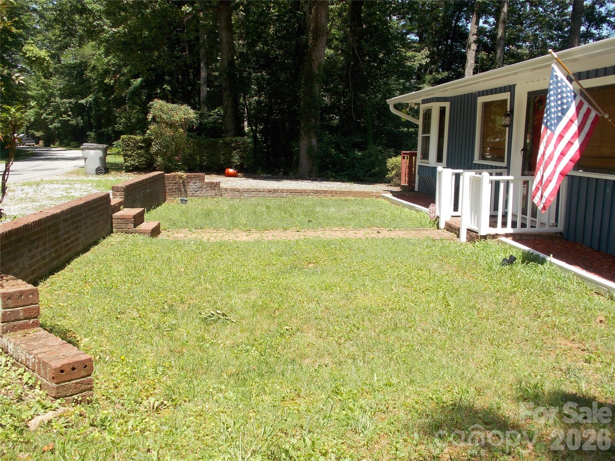 145 Hibriten Mountain Road — Lenoir