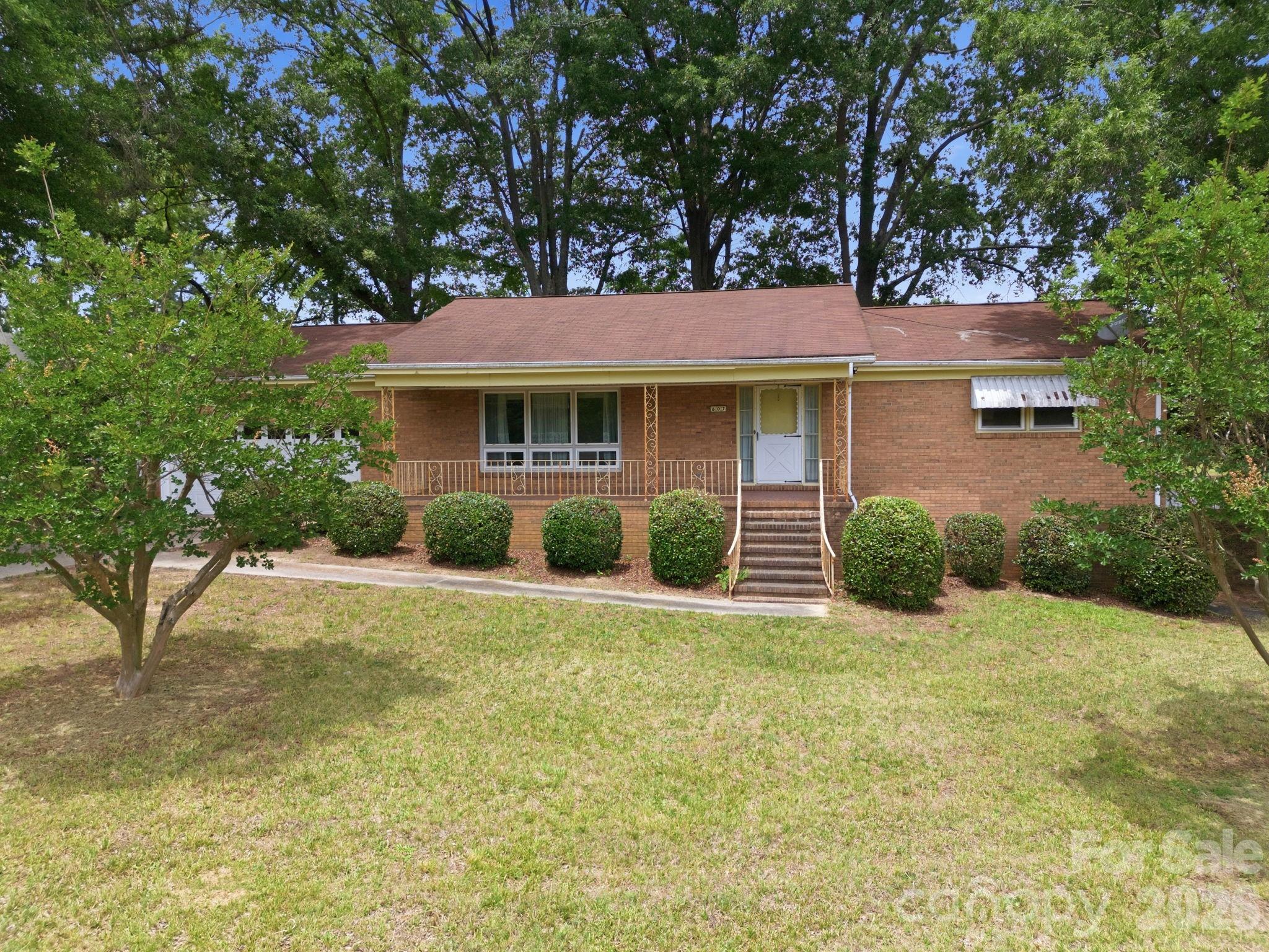 607 Ebenezer Road — Kannapolis