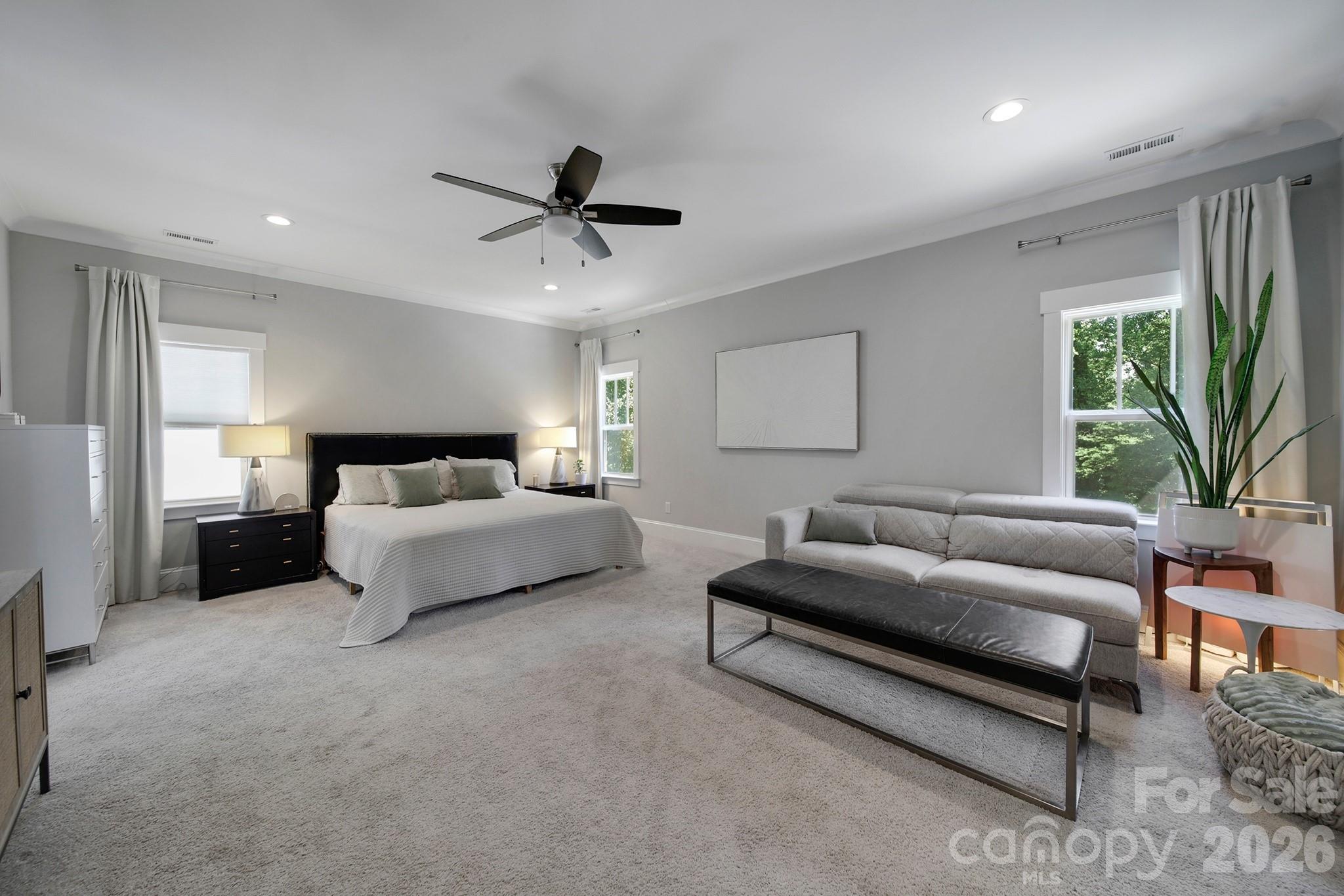 3015 Commonwealth Avenue — Charlotte