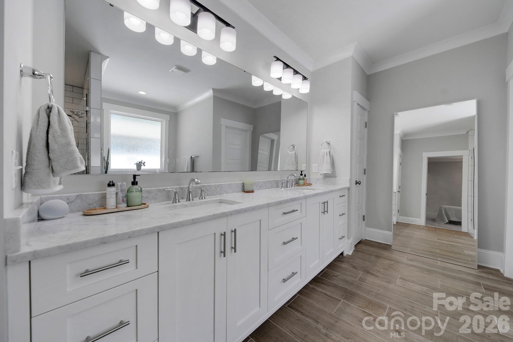 3015 Commonwealth Avenue — Charlotte