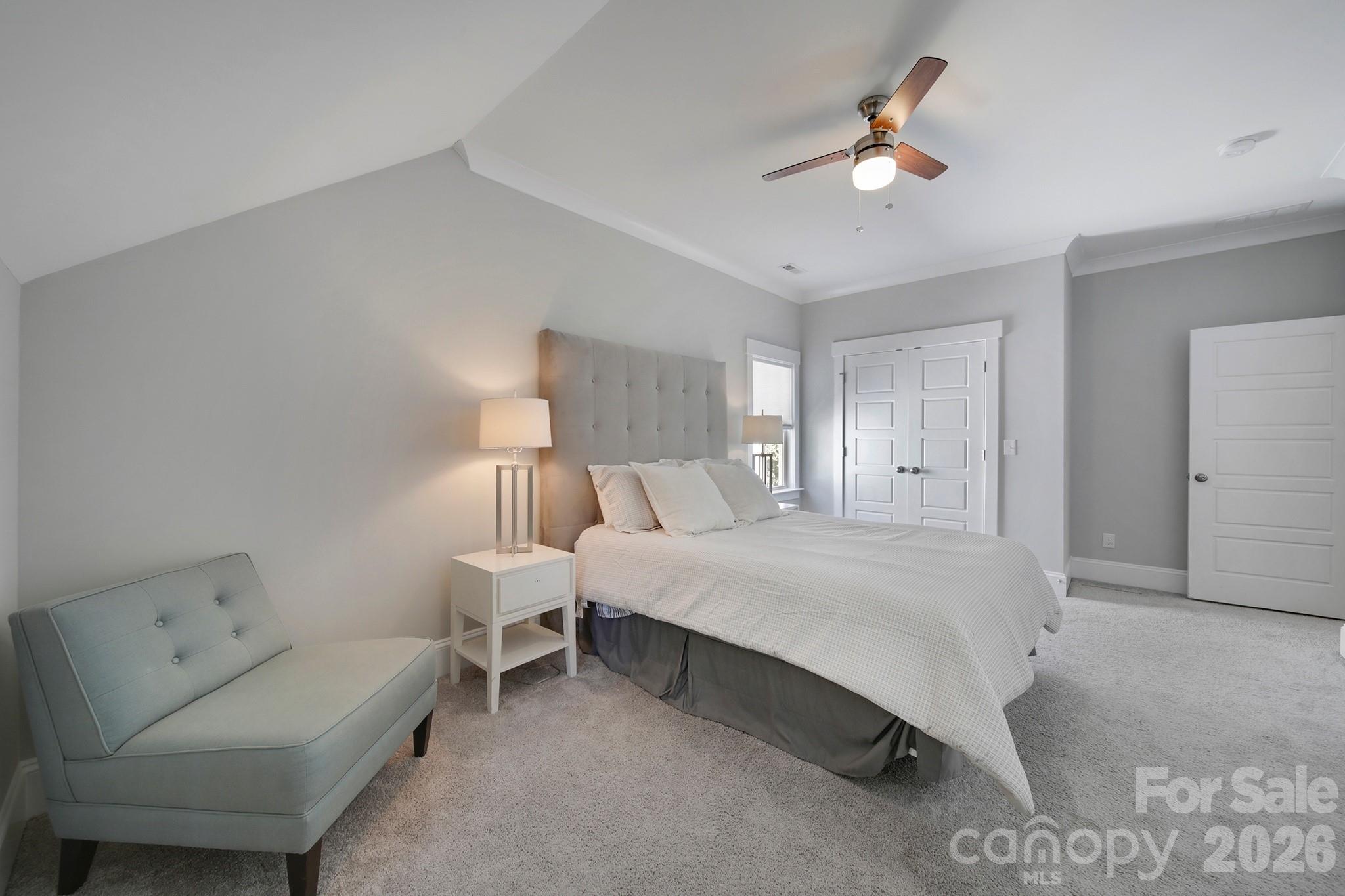 3015 Commonwealth Avenue — Charlotte