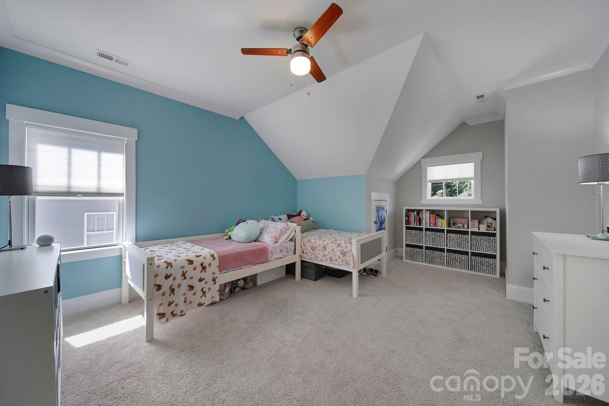 3015 Commonwealth Avenue — Charlotte