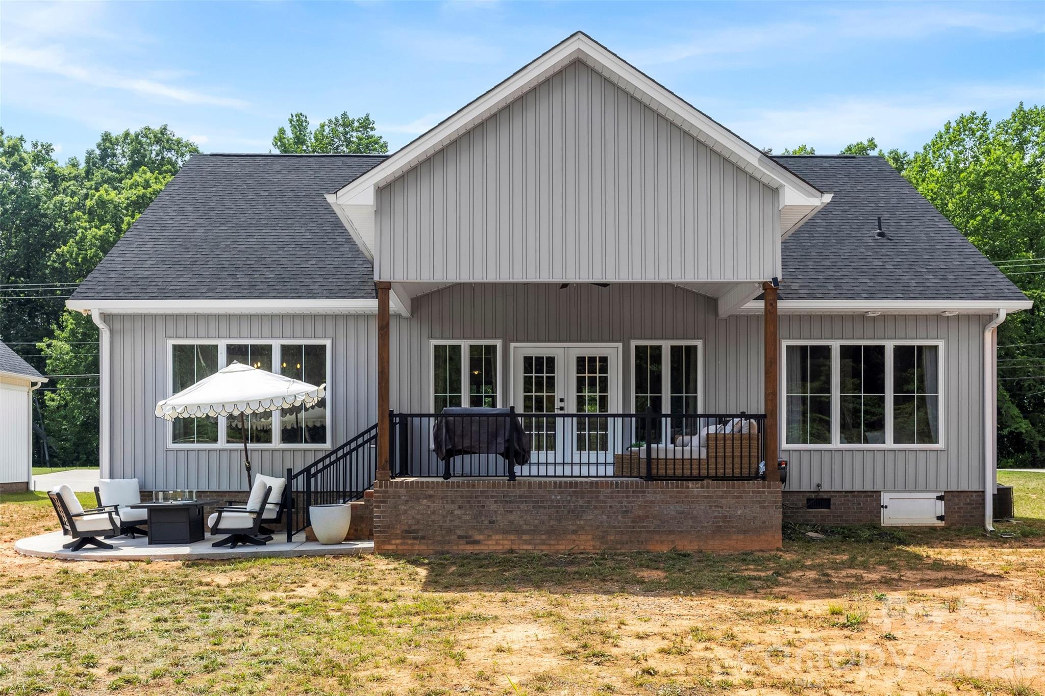 1025 York Road — Kings Mountain